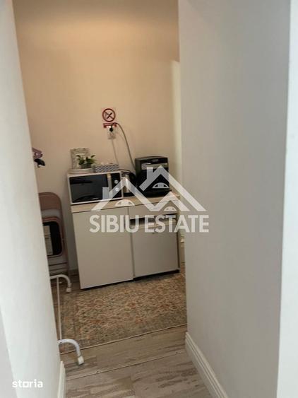 Apartament cu 2 camere, mobilat în Ultracentral