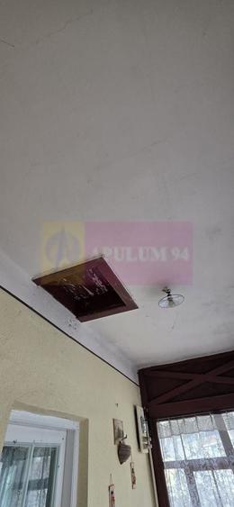 Apartament cu 3 camere nedecomandat în Furnica