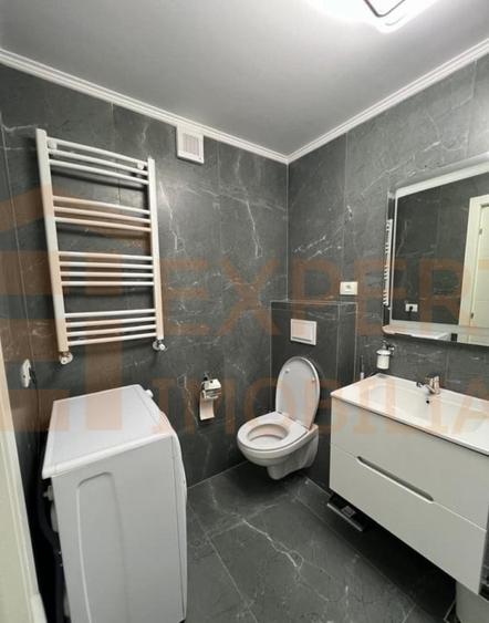 Apartament cu 2 camere decomandat, mobilat în Trocadero