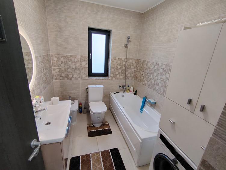 Casă individuală cu 3 camere cu Canalizare în Miroslava