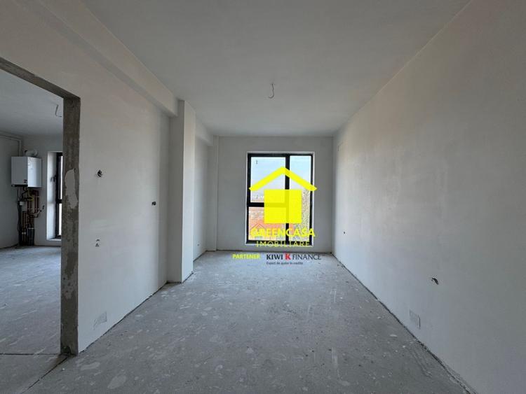 Apartament cu 2 camere semidecomandat în Calea Turzii