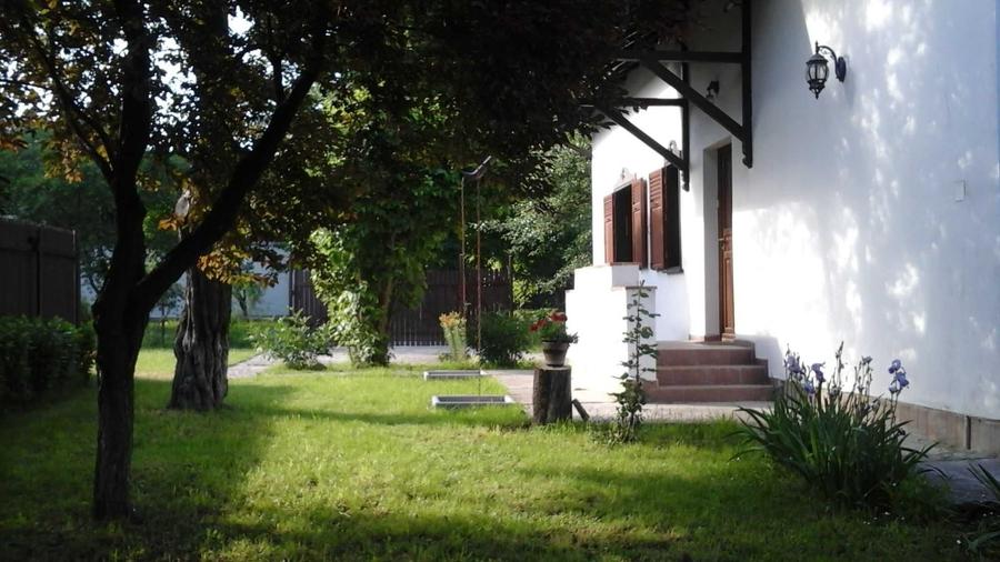Casă cu 4 camere în Central