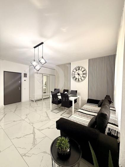 Apartament cu 3 camere semidecomandat, mobilat în Florești