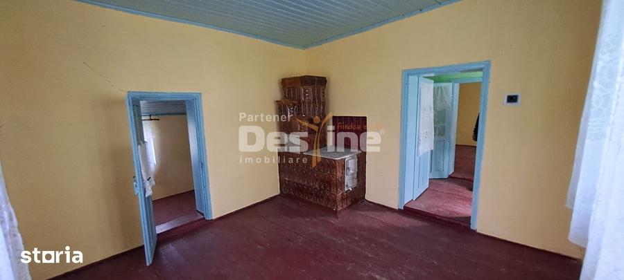 Casă cu 2 camere cu Teren 1000 Mp în Horlești