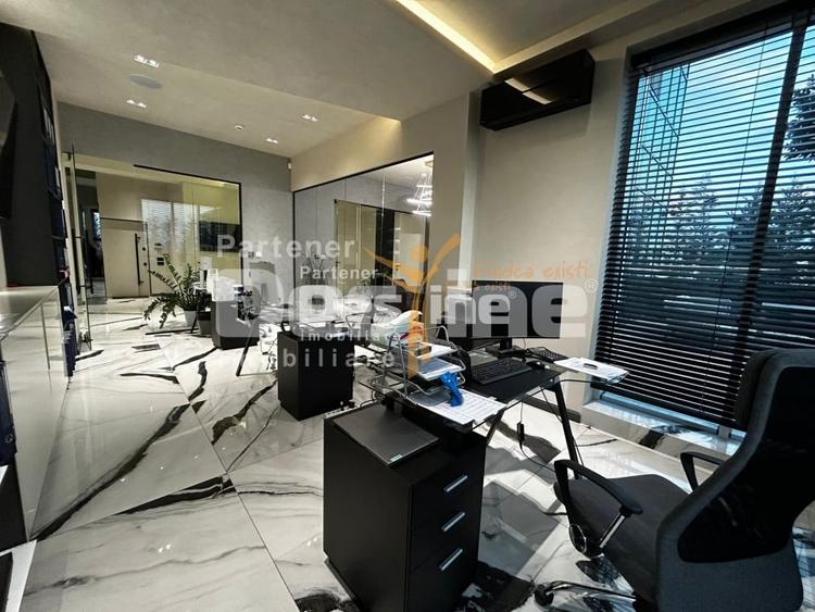Spațiu comercial, de 111.40000152588 mp, în Copou