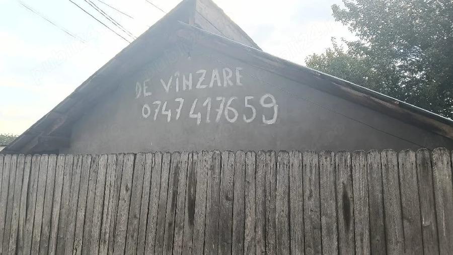 Casă cu 4 camere cu Teren 800 Mp în Central