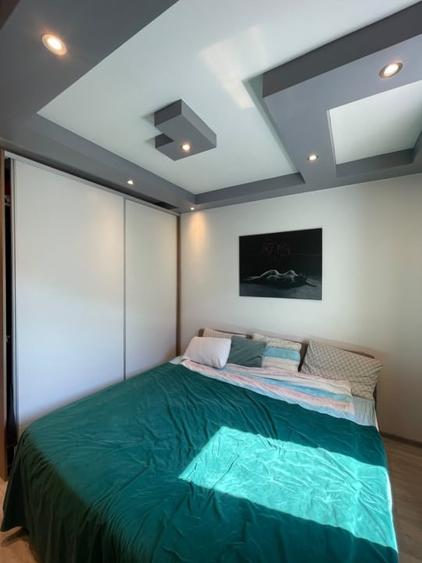 Apartament cu 2 camere decomandat, mobilat în Ferneziu