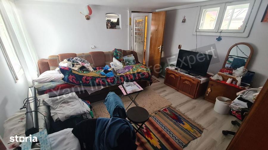 Casă cu 2 camere cu Teren 400 Mp în Băiculești