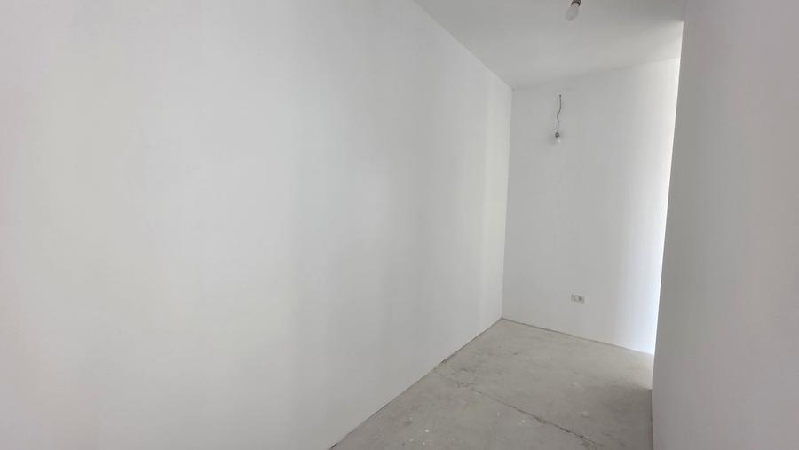 Duplex cu 5 camere cu Canalizare în Dumbrăvița