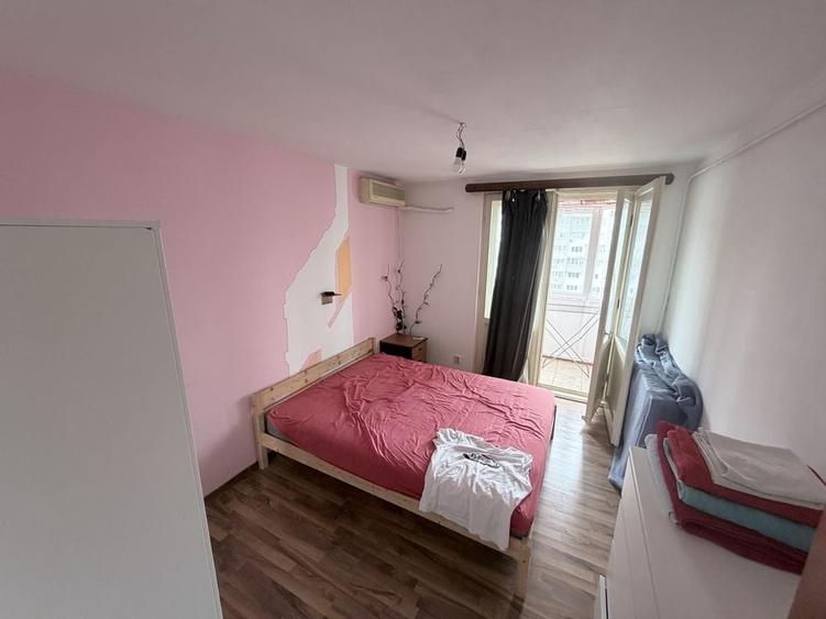 Apartament cu 3 camere semidecomandat în Lujerului
