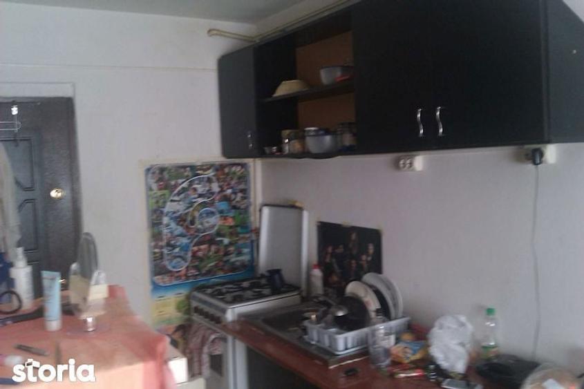 Garsonieră în Micro 17