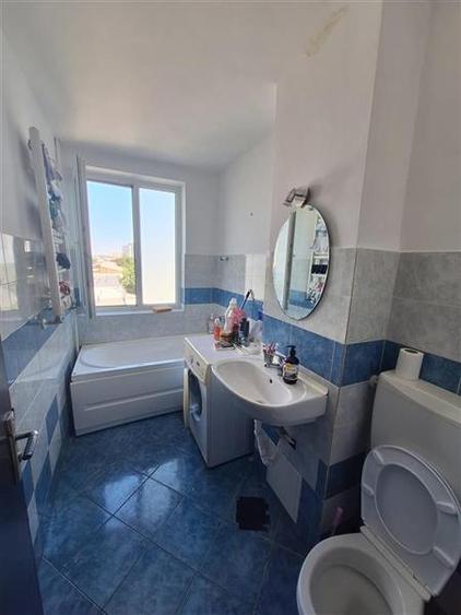 Apartament cu 2 camere decomandat în Narcisa