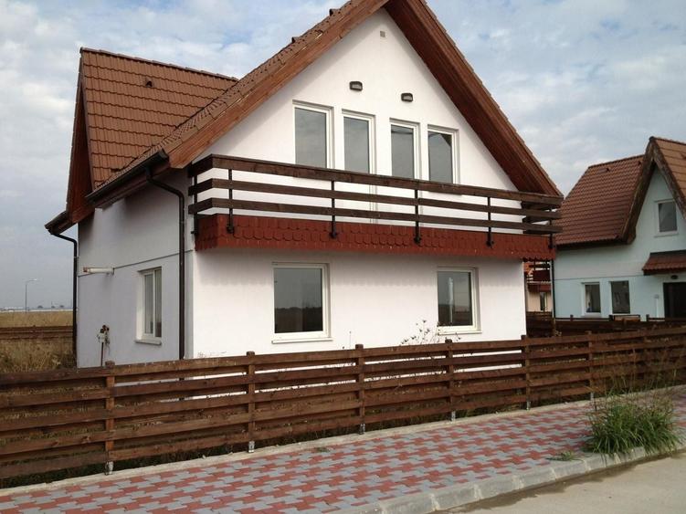 Teren Construcții intravilan de 275 mp, în Sud