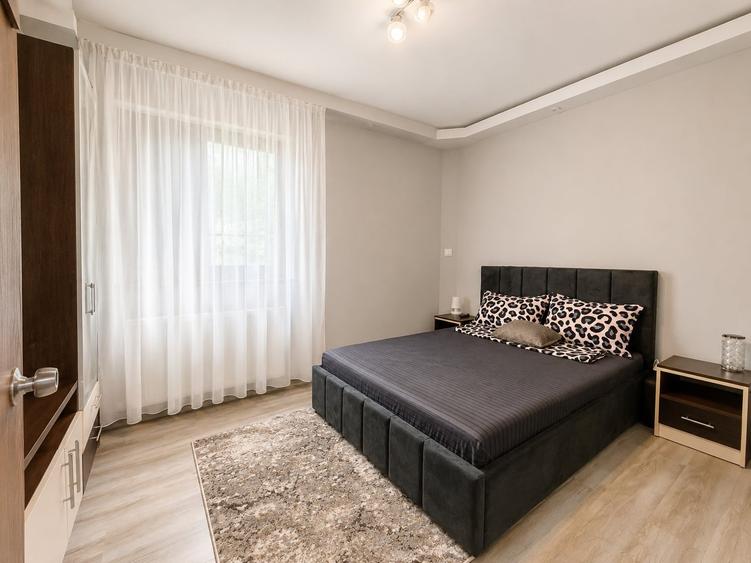 Apartament cu 2 camere semidecomandat în 1 Decembrie 1918