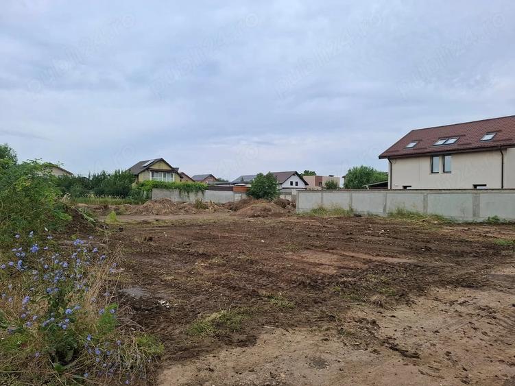 Teren de 441 mp, în Berceni