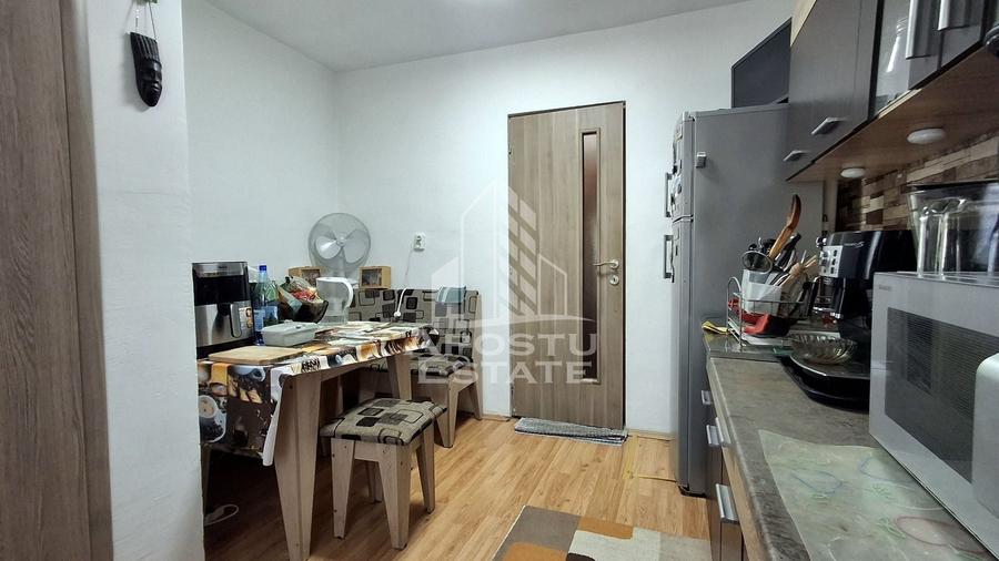 Apartament cu 2 camere semidecomandat, mobilat în Micălaca
