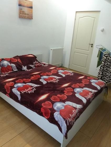 Casă cu 4 camere cu Teren 400 Mp în Prelungirea Craiovei