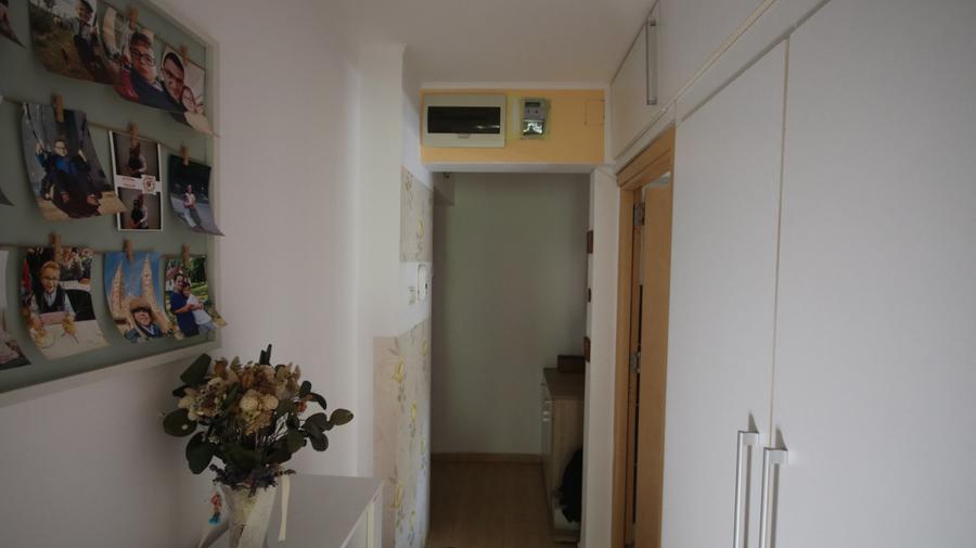 Apartament cu 3 camere semidecomandat în Cetății