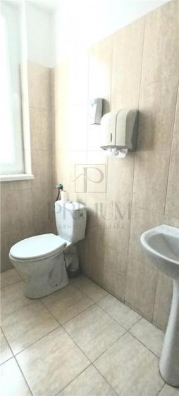 Spațiu comercial, de 144 mp, în Girocului