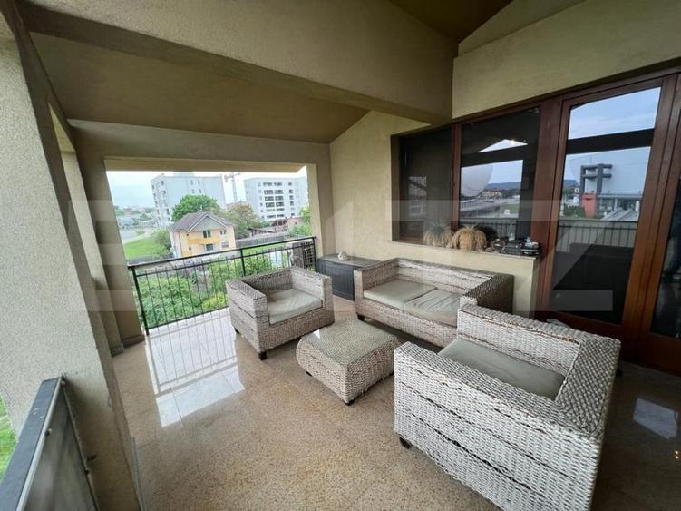 Apartament cu 3 camere decomandat, mobilat în 1 Mai