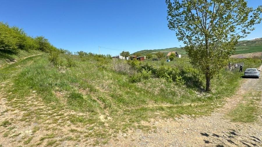 Teren de 900 mp, în Nord-Vest