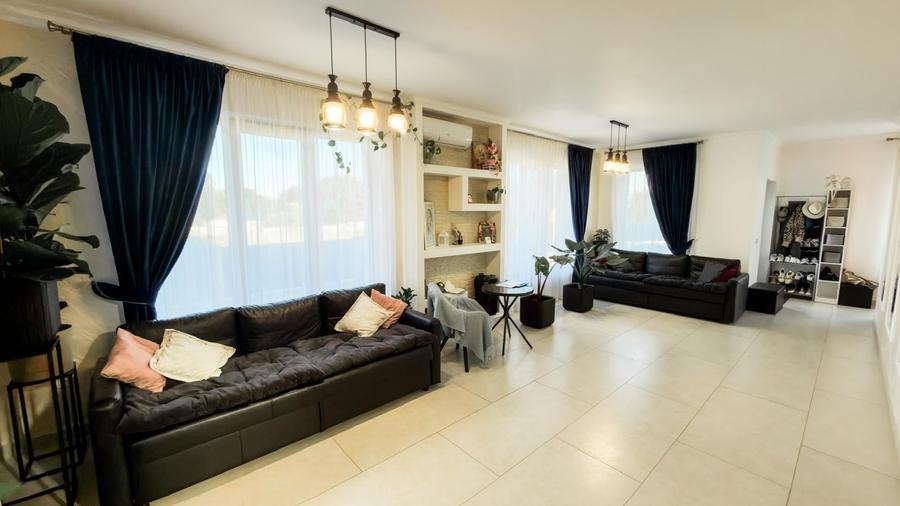 Duplex cu 4 camere cu Teren 300 Mp în Nord
