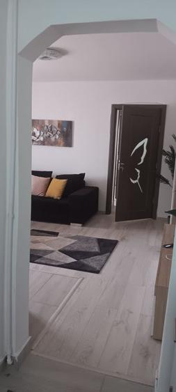 Apartament cu 2 camere decomandat în Exterior Vest