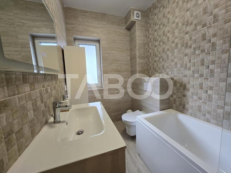 Apartament cu 3 camere decomandat, mobilat în Turnișor