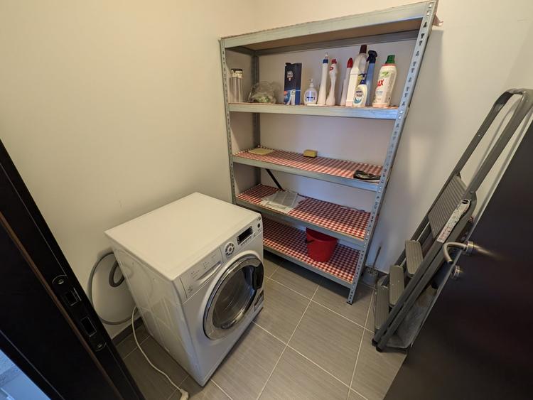 Apartament cu 3 camere, mobilat în Băneasa
