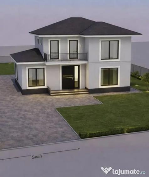 Casă cu 7 camere cu Teren 430 Mp în Central