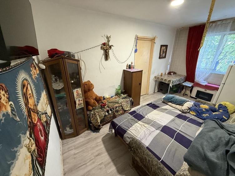 Apartament cu 2 camere în Micro 14