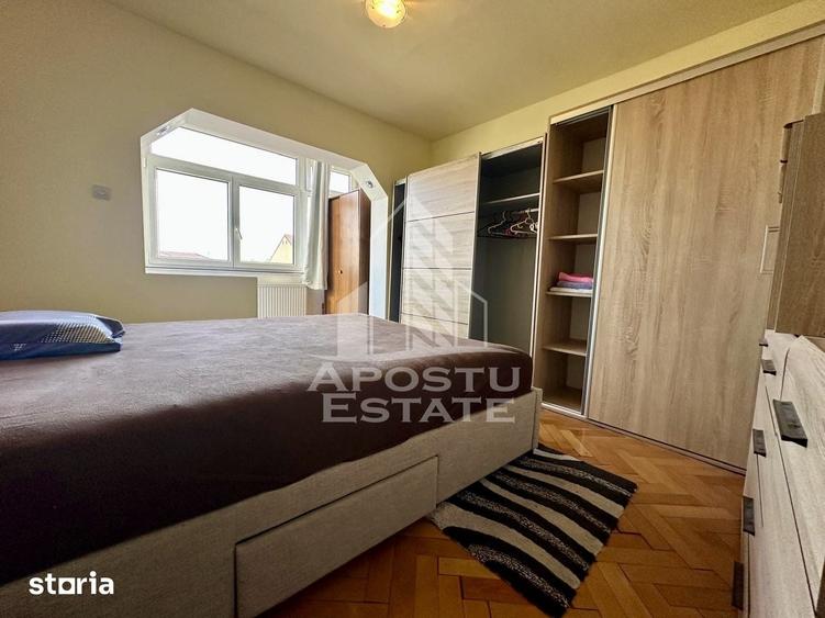 Apartament cu 3 camere decomandat în Soarelui