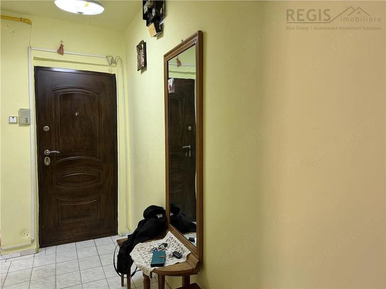 Apartament cu 3 camere în Astra