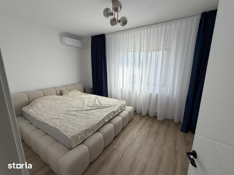 Casa de vanzare, 4 camere, mansarda - 2