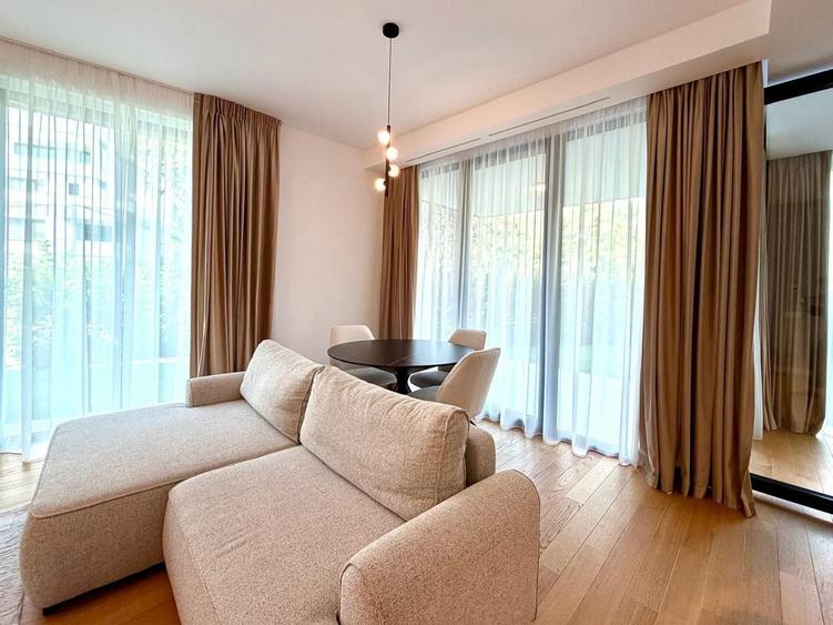 Apartament cu 3 camere, mobilat în Iancu Nicolae
