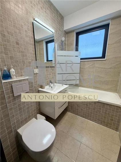 Apartament cu 3 camere decomandat, mobilat în P-ța Mihai Viteazu