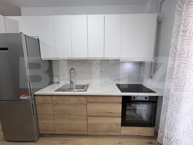 Apartament cu 2 camere semidecomandat, mobilat în Iris