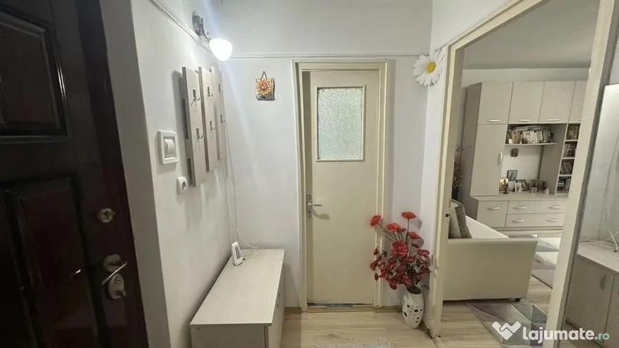 Garsonieră decomandată în Găvana