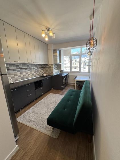 Apartament cu 2 camere decomandat în Brezoianu