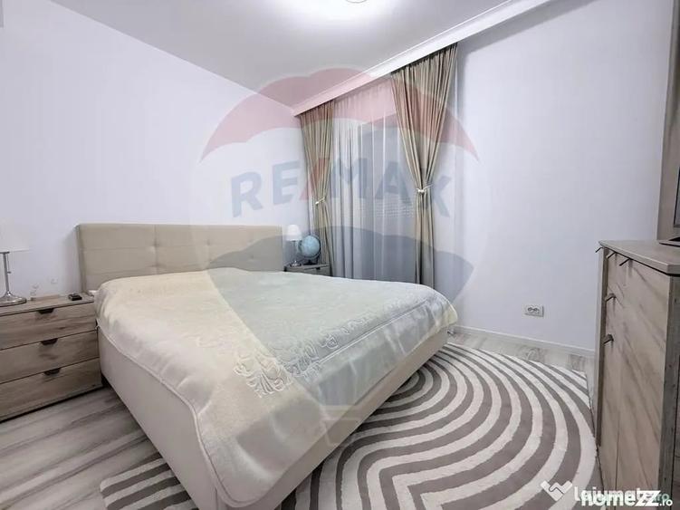Casă cu 4 camere cu Teren 227 Mp în Ulmi