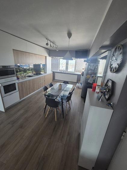 Apartament cu 3 camere decomandat în Gării