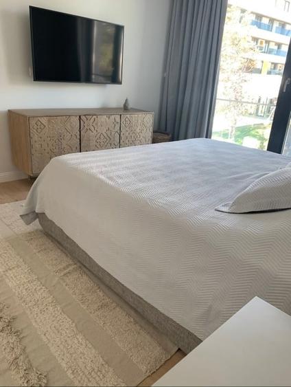 Duplex cu 4 camere cu Canalizare în Central