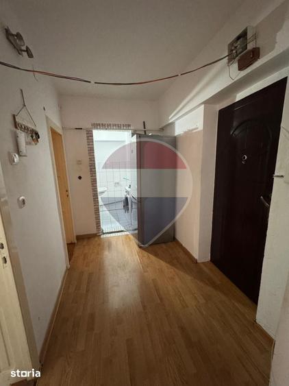 Apartament cu 3 camere în Sud