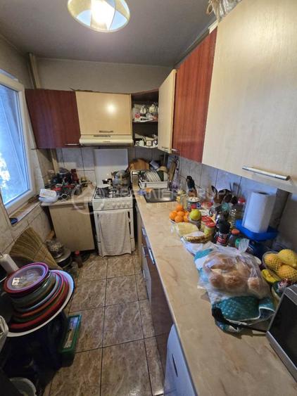 Apartament cu 2 camere în Podu Roș