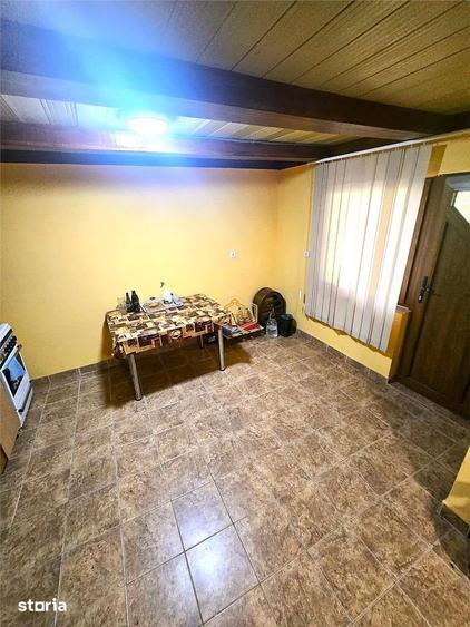 Teren de 560 mp, în Bercu Roșu