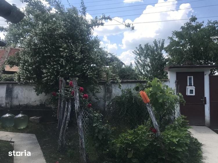Casă cu 3 camere cu Teren 1891 Mp în Tulca
