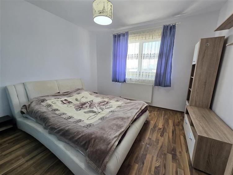 Apartament cu 2 camere decomandat, mobilat în Exterior Est