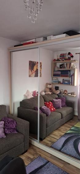 Apartament cu 3 camere semidecomandat în Ultracentral