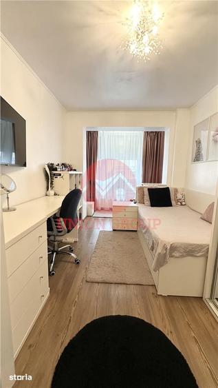 Apartament cu 3 camere decomandat în Km 4