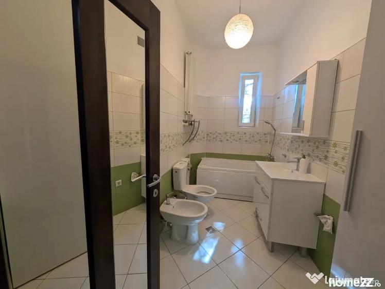 Apartament cu 2 camere decomandat în Aviatori